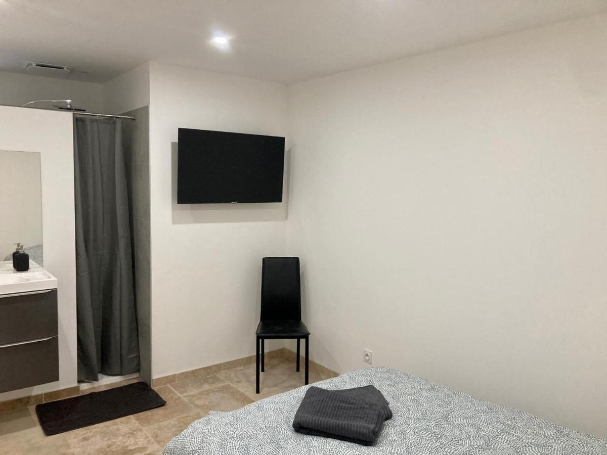 Mas Feuillade Logement Partage Nimes Exterior photo